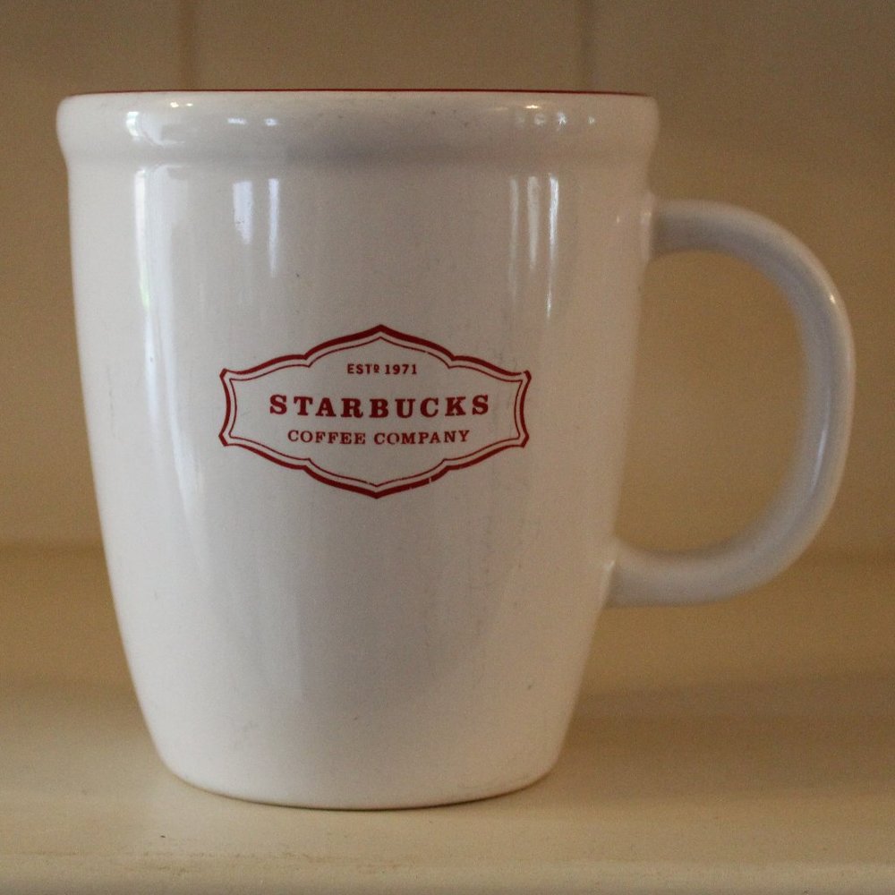 STARBUCKS 2006 White Red Coffee Mug 13oz
